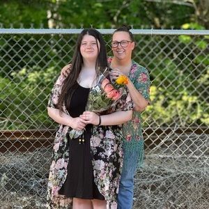 Meet your Posher, Roxanne